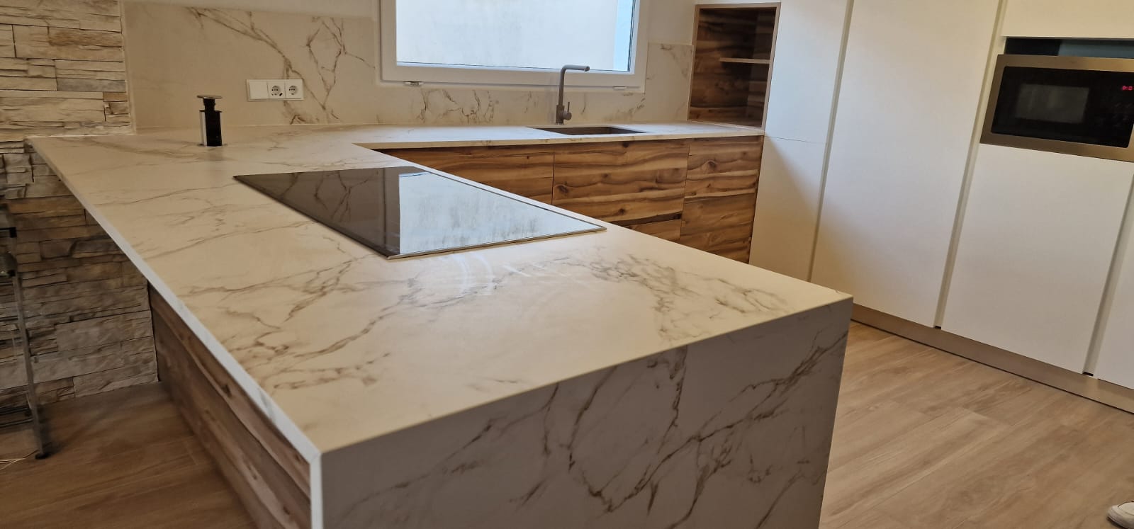 PHOTO-2025-12-12-19-13-00(3)