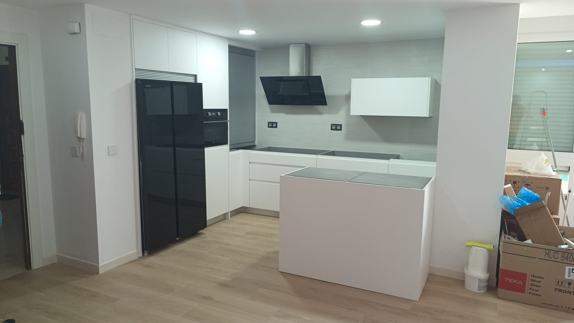 PHOTO-2025-12-12-19-13-01(1)