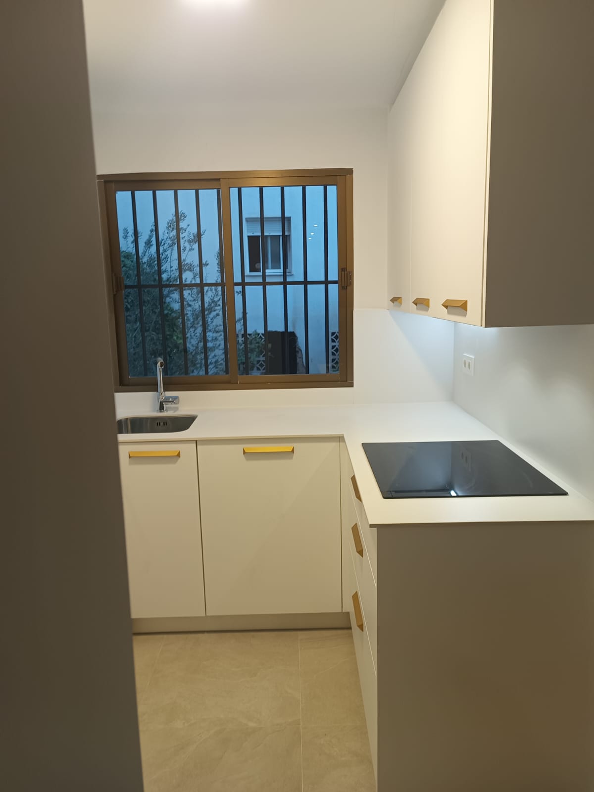 PHOTO-2025-12-12-19-13-05