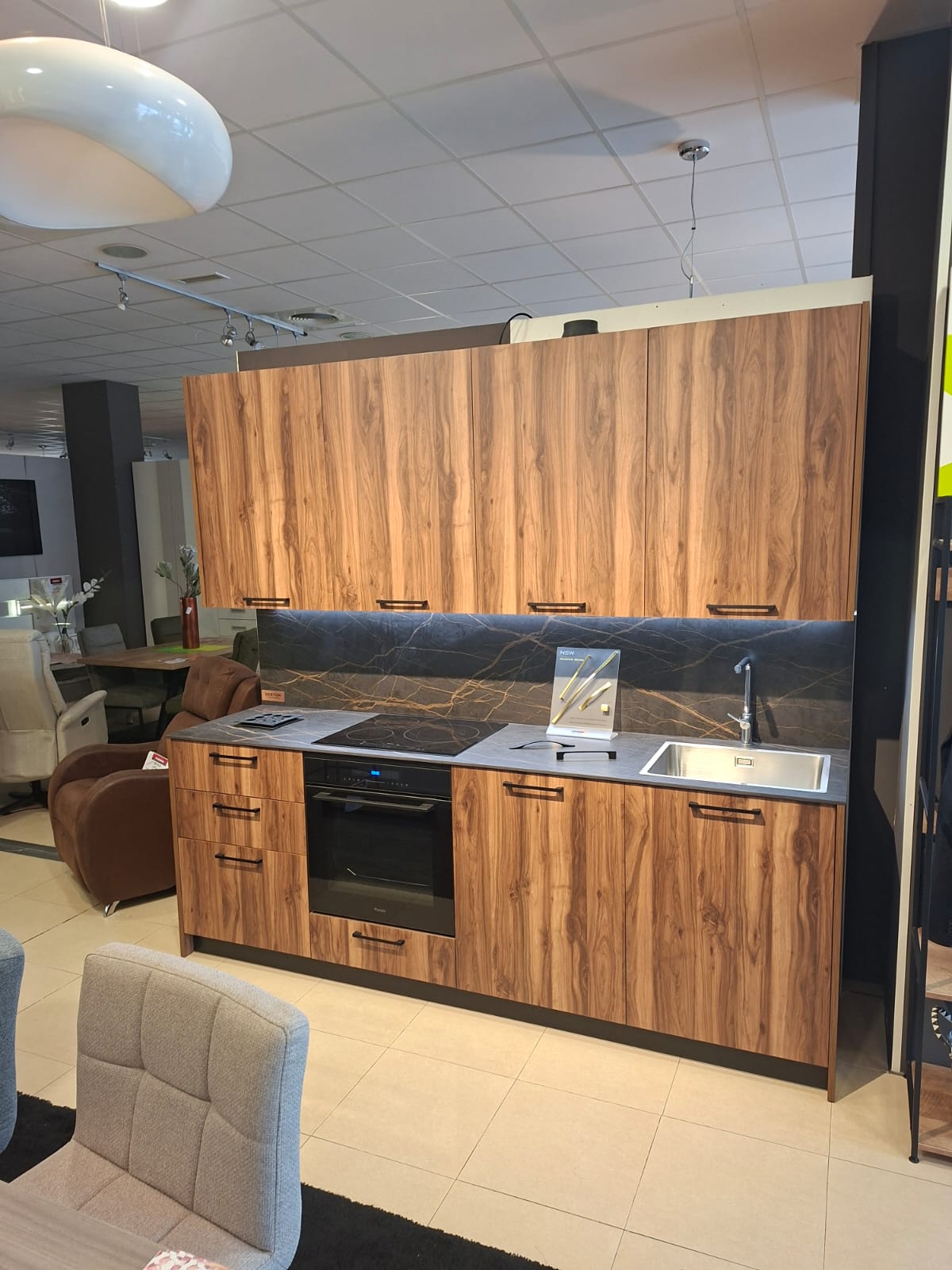 PHOTO-2025-12-15-10-39-45