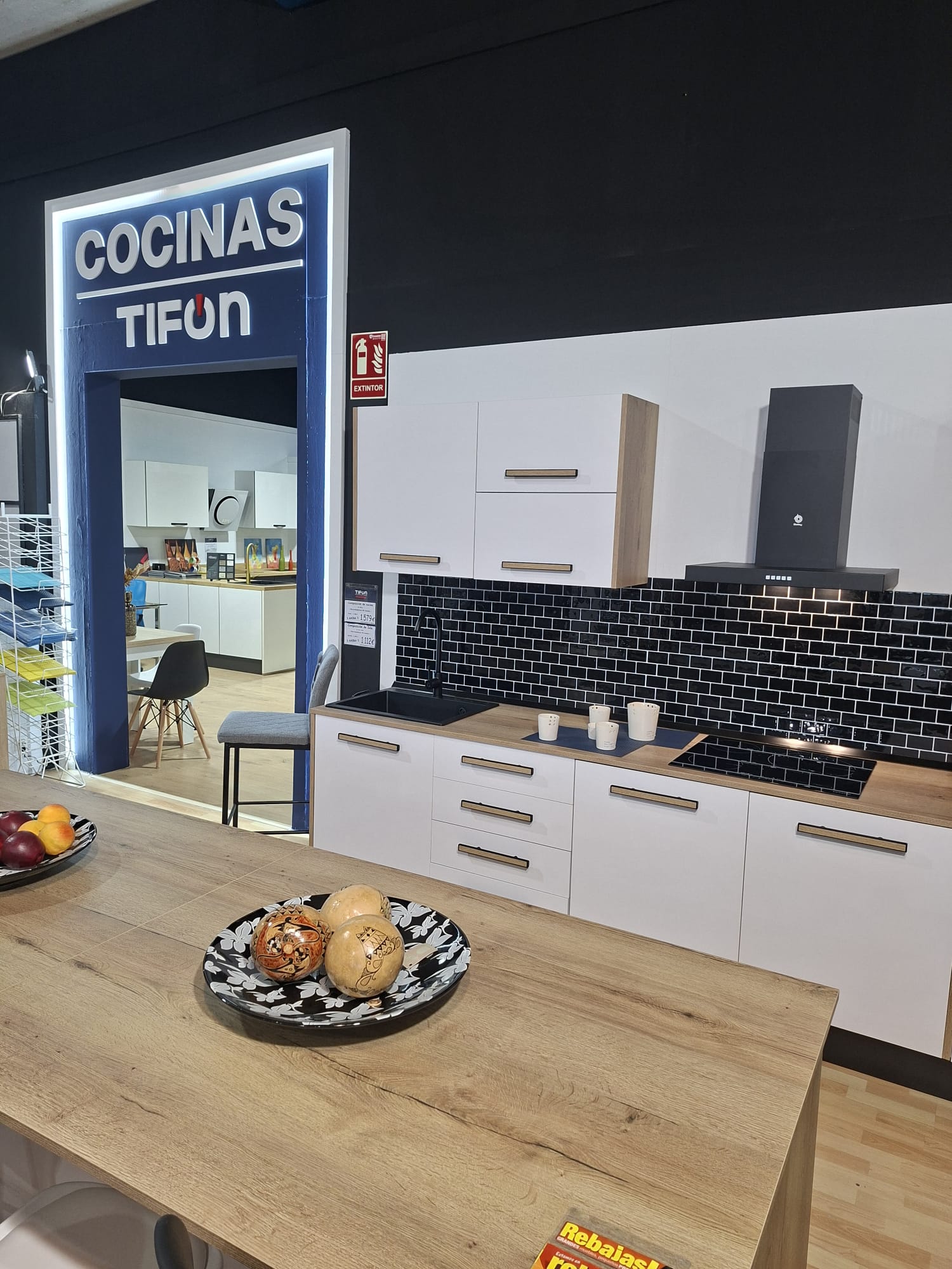 PHOTO-2025-12-15-17-11-51(1)