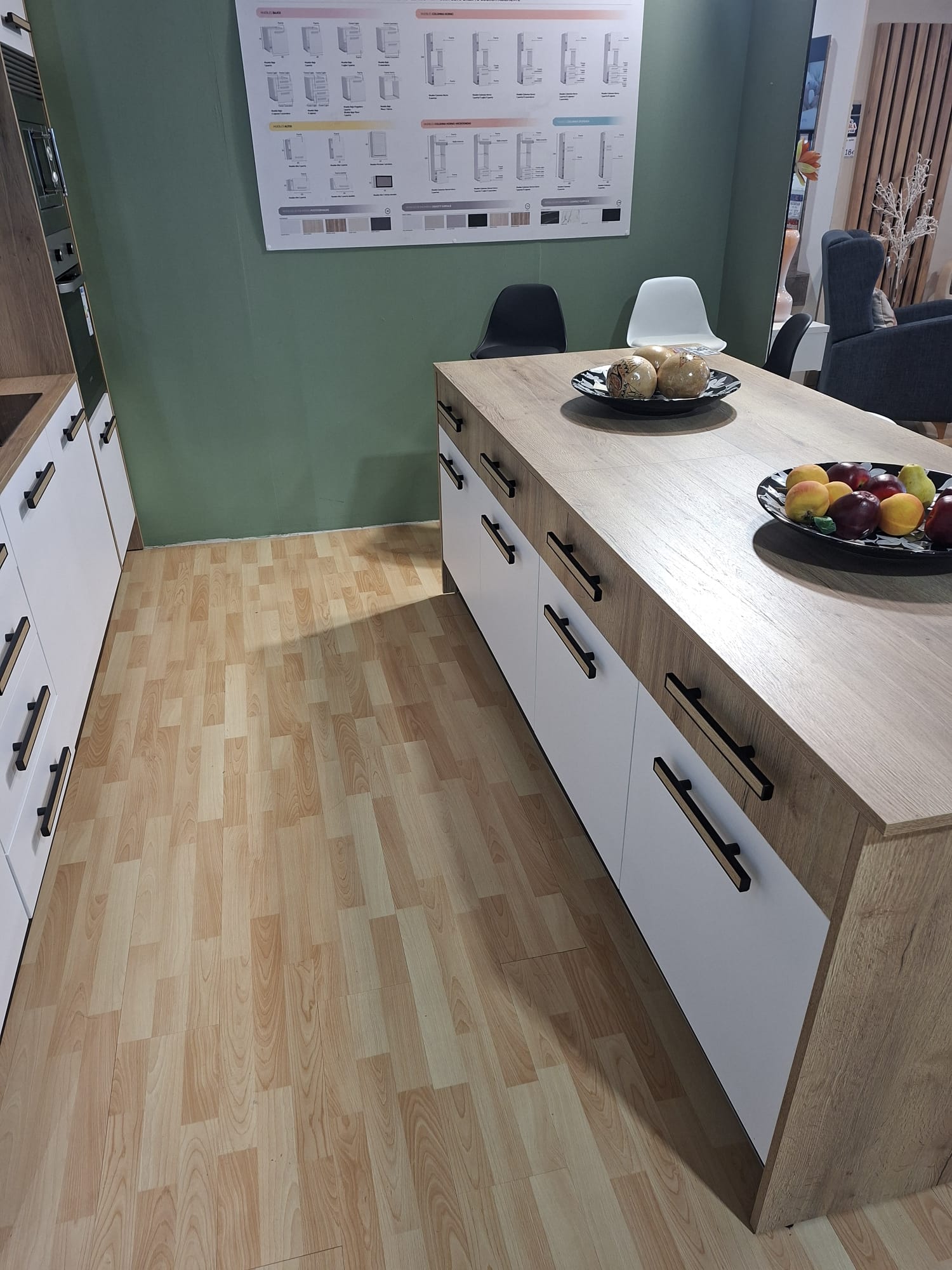 PHOTO-2025-12-15-17-11-51(3)