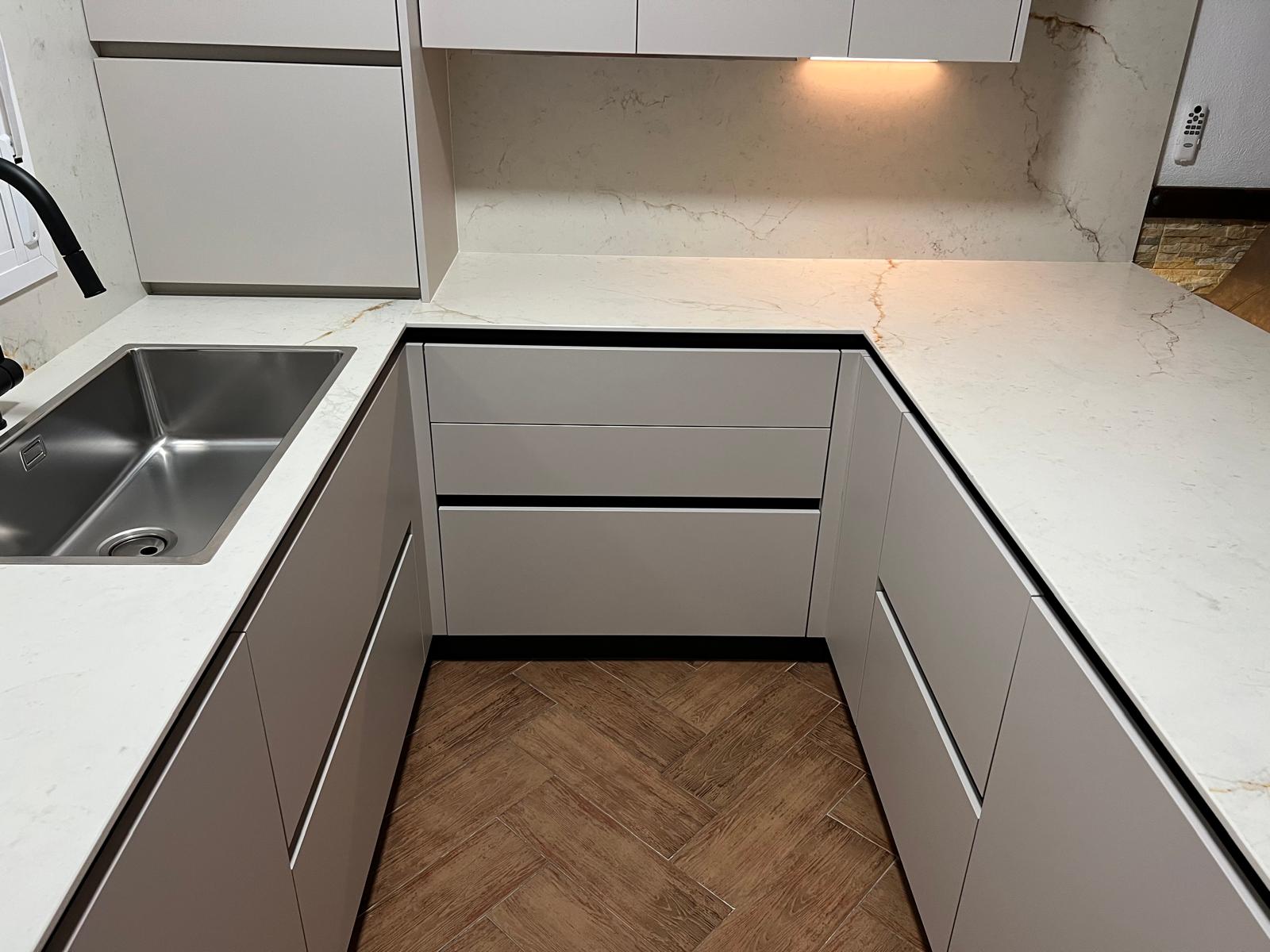 PHOTO-2025-12-17-12-05-12