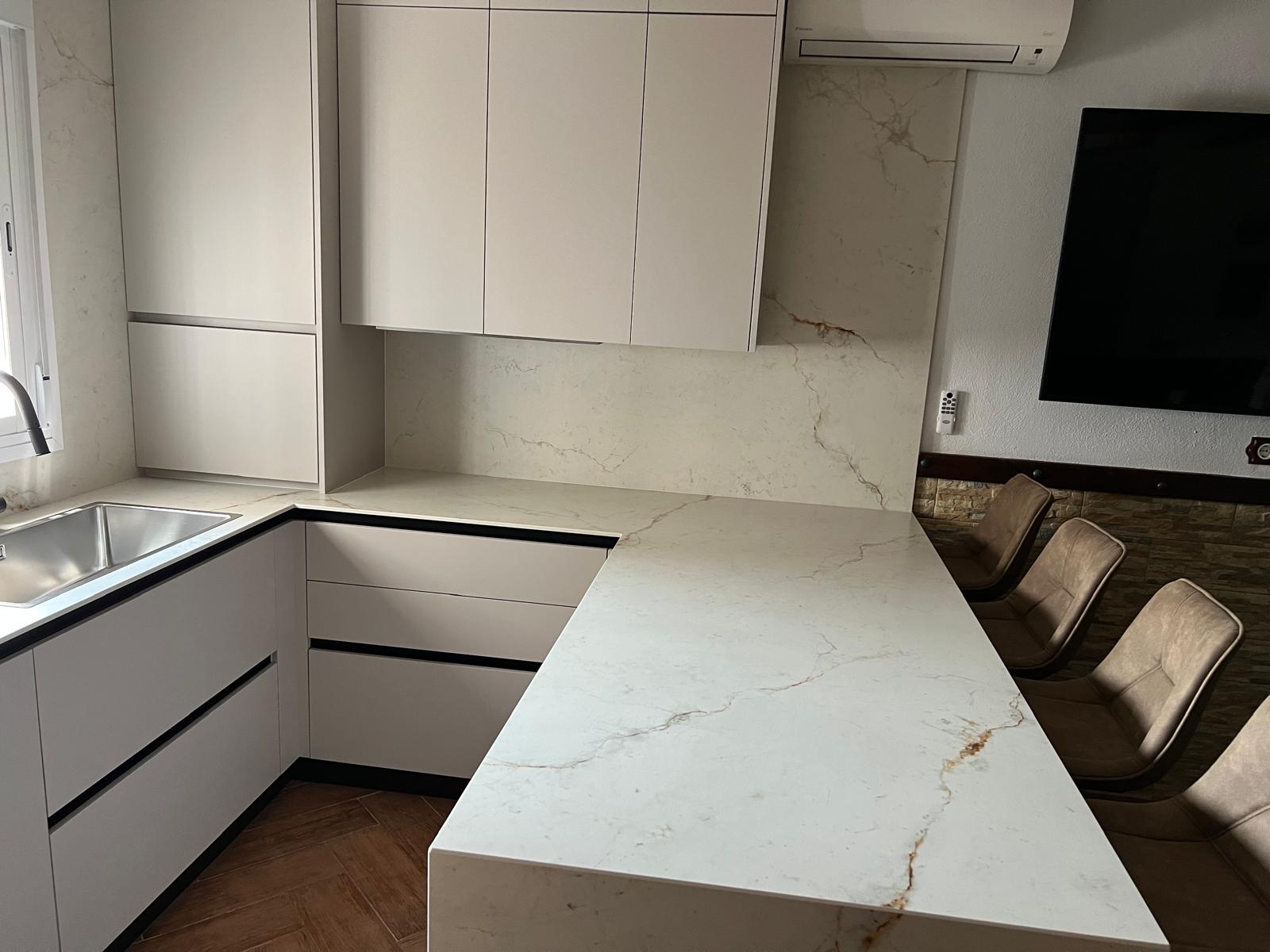 PHOTO-2025-12-17-12-05-17