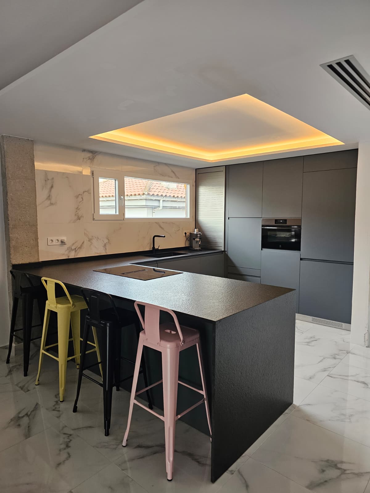 PHOTO-2026-01-01-12-25-37 2