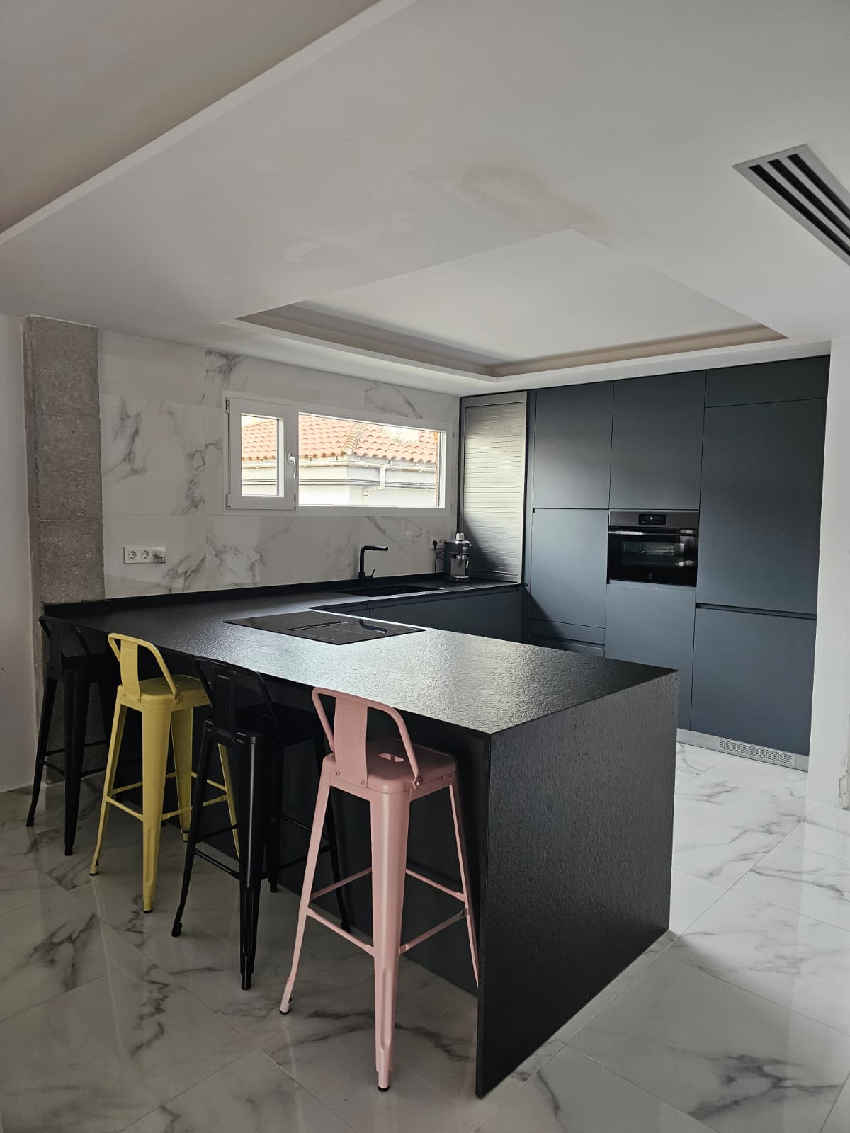 PHOTO-2026-01-01-12-25-37 4