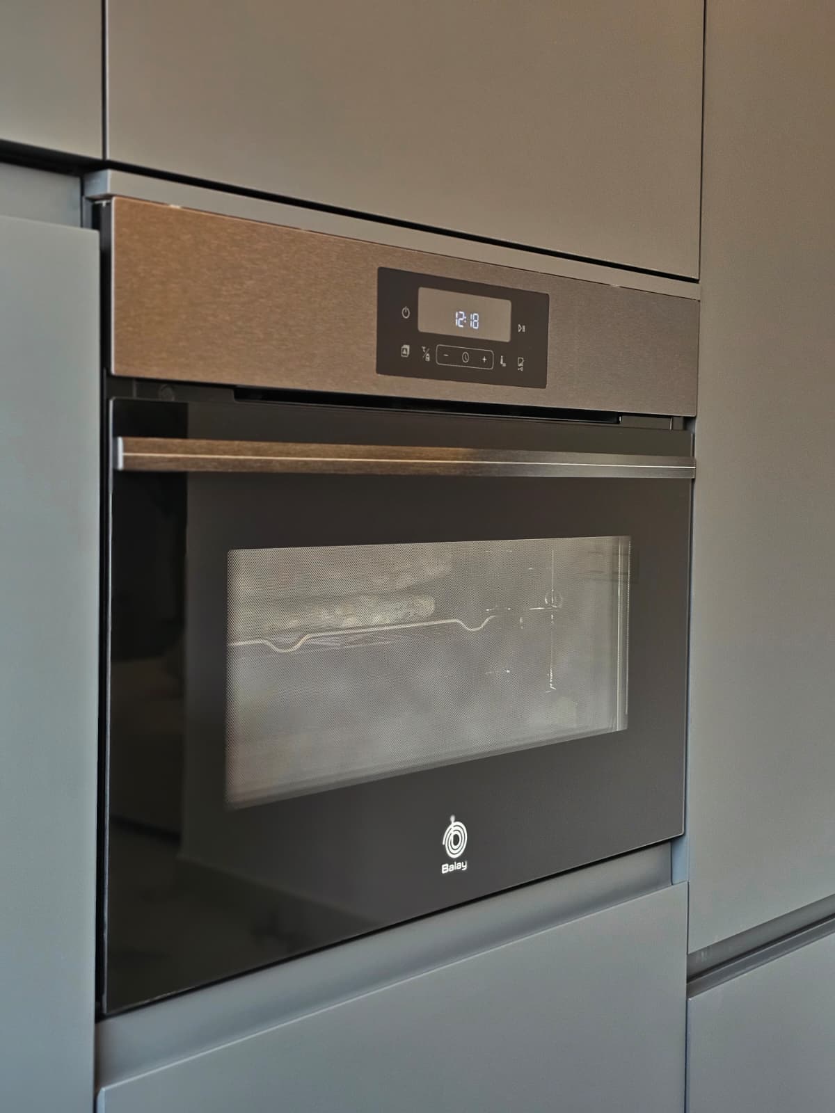 PHOTO-2026-01-01-12-25-38 3